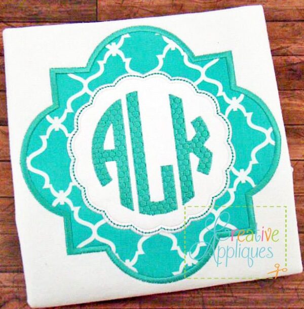 Quatrefoil Scallop Monogram Frame Applique