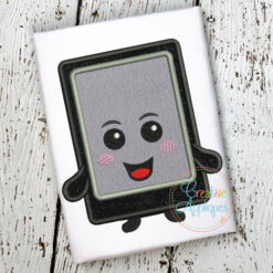 happy-smiling-ipad-mobile-tablet-embroidery-applique-design