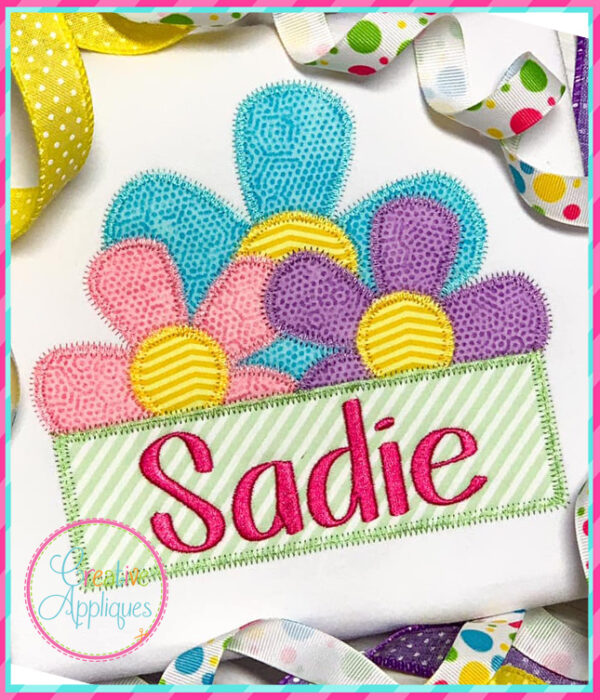 Zigzag Stitch 3 Flower Frame Applique