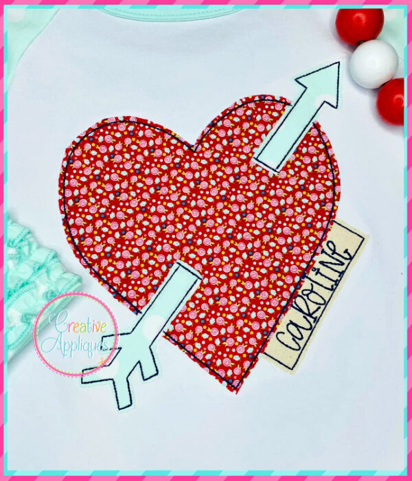 Bean Stitch Heart Arrow Frame Applique Design