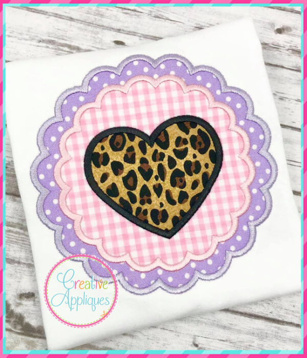 Heart in Scallops Applique Design