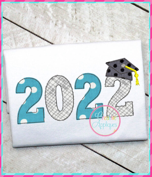 2022 Grad Applique Design Bean Stitch