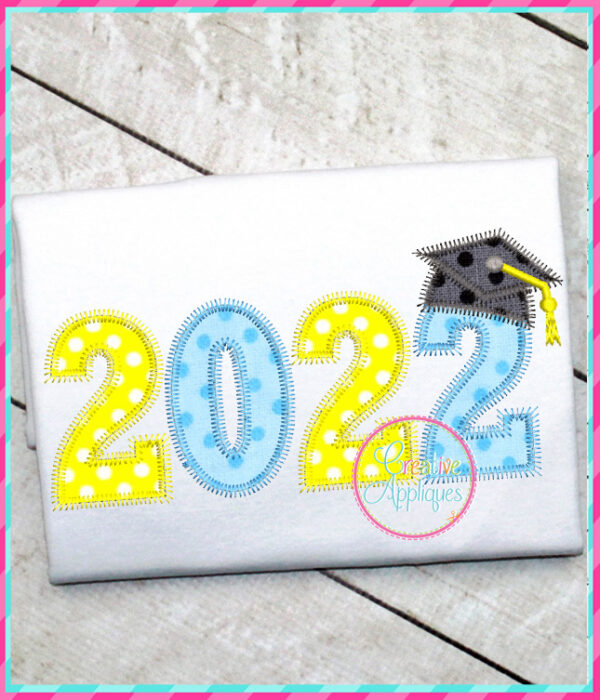 2022 Grad Applique Design Zigzag Stitch