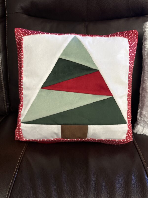 Tree Pieced Quilt Block - Digital Embroidery Design Download