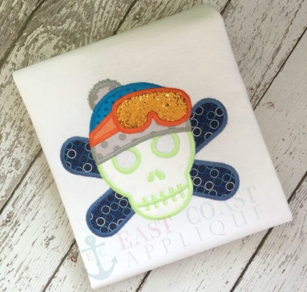 Snowboard Skull