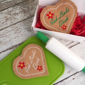 Gingerbread Heart Felt Cookie