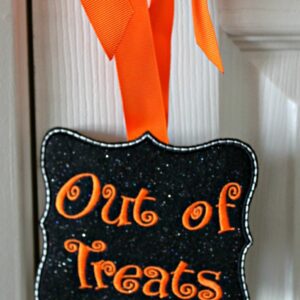 ITH Halloween Door Sign