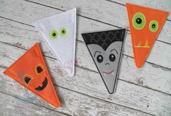 Halloween Pennants Set # 2